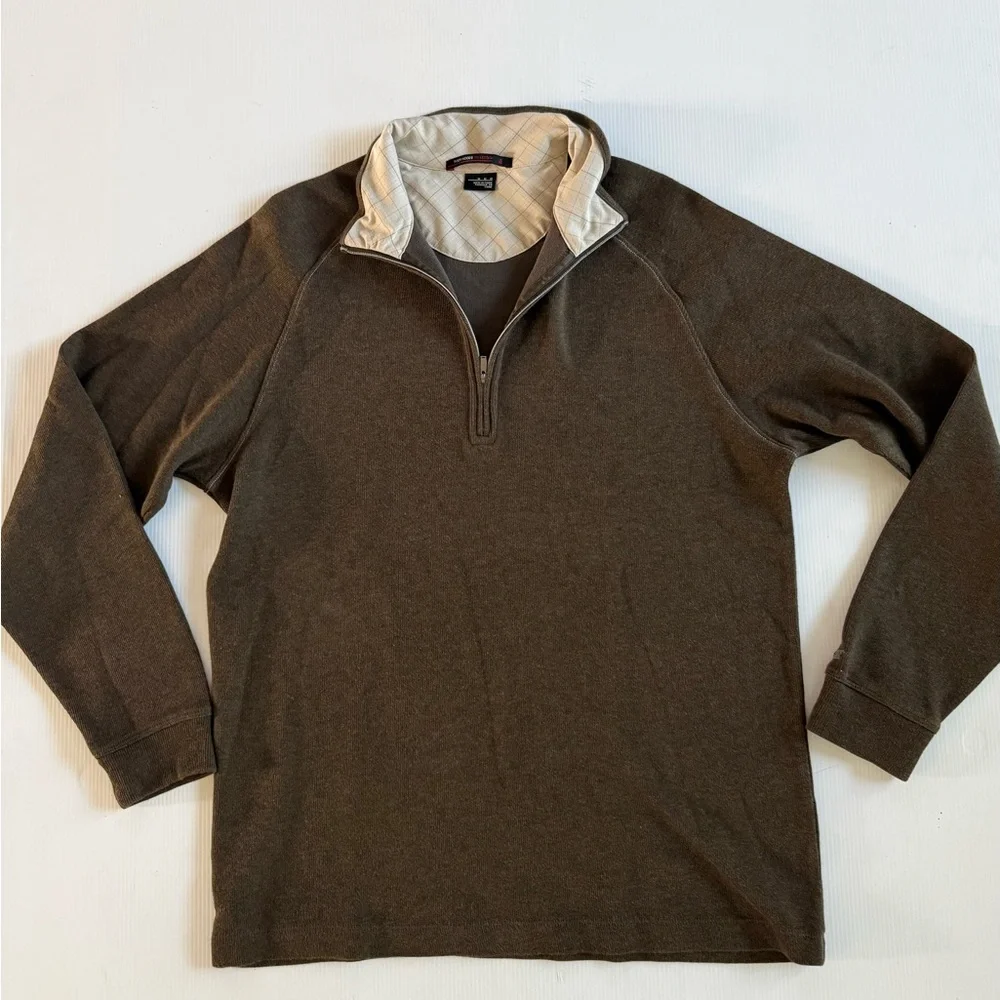 Tiger Woods Collection Half Zip Pullover Sweater Men’s Size Medium Color Brown‎